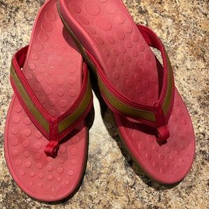 COPY - Orthoheel Sandals women size 11 pink/brown